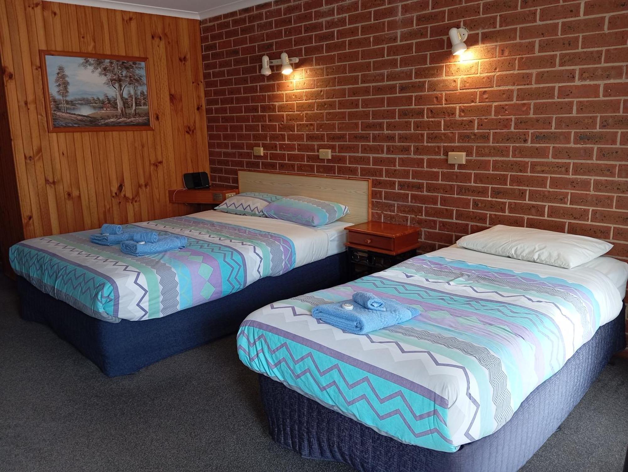 Orbost Country Road Motor Inn Buitenkant foto